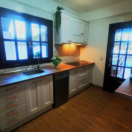 Casa Joy וילה פלאיה בלנקה